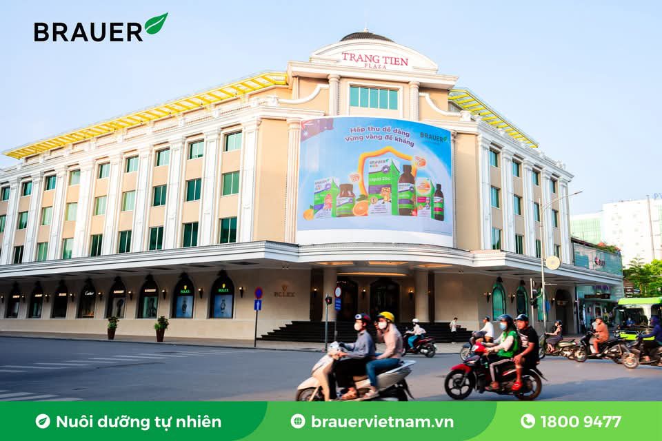 Màn hình quảng cáo Brauer tại Tràng Tiền Plaza